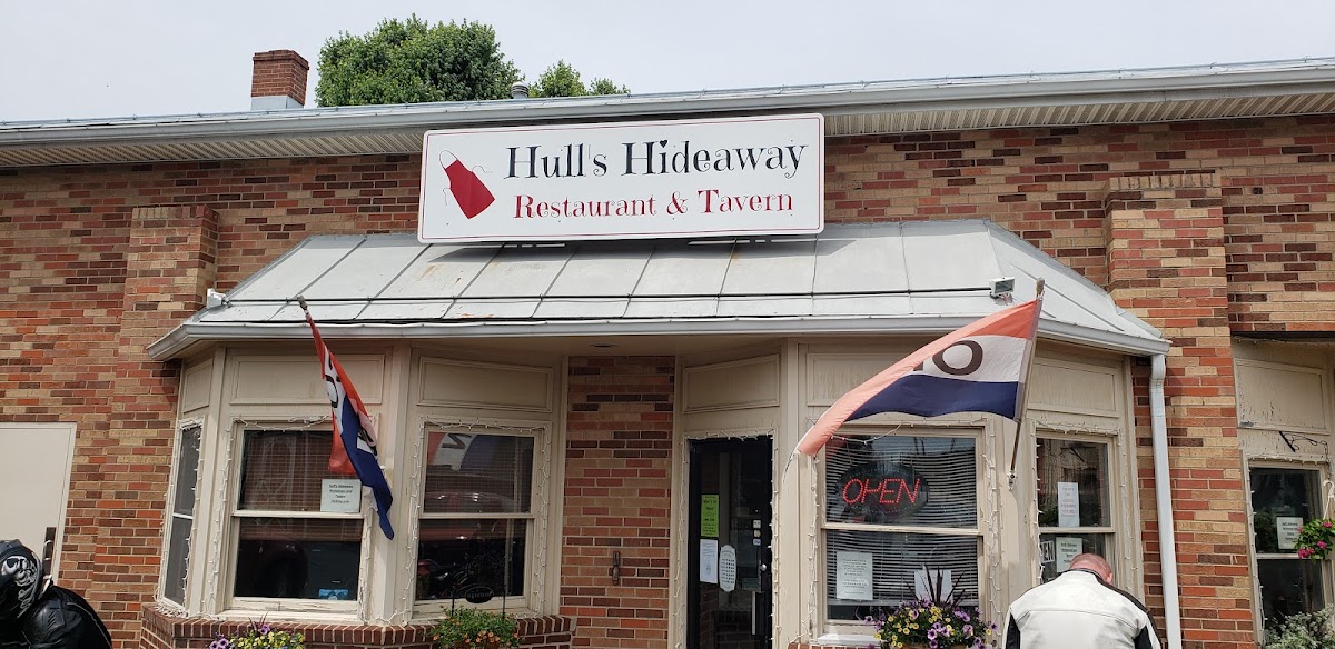 Hull's Hideaway